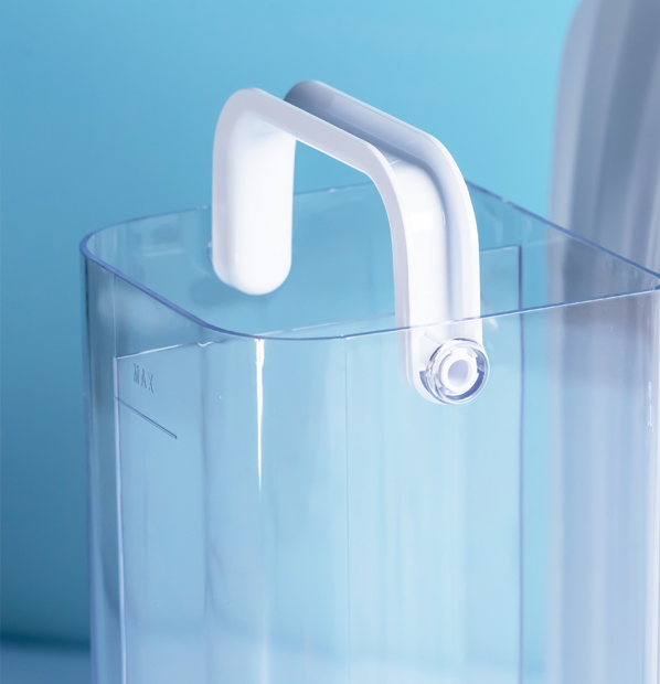 Nie wymaga podłączenia do sieci wodociągowej